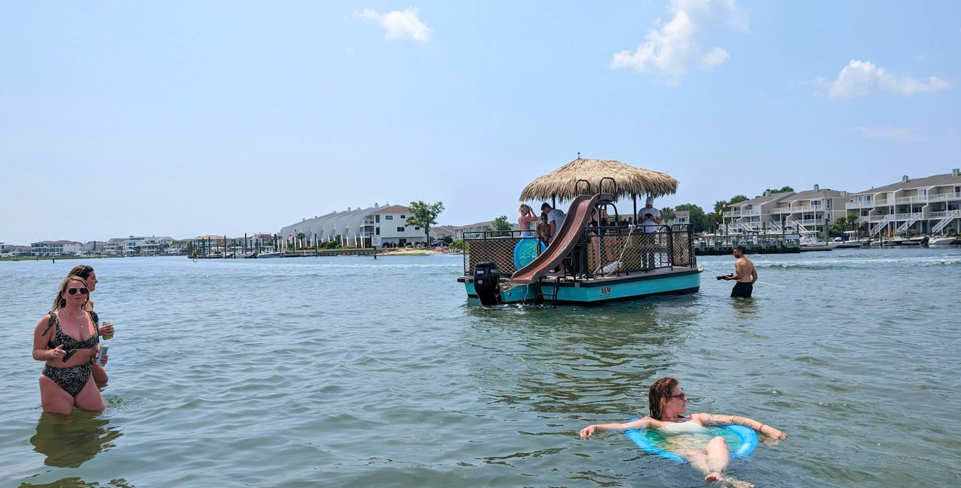 Destin-Tiki-Pub1