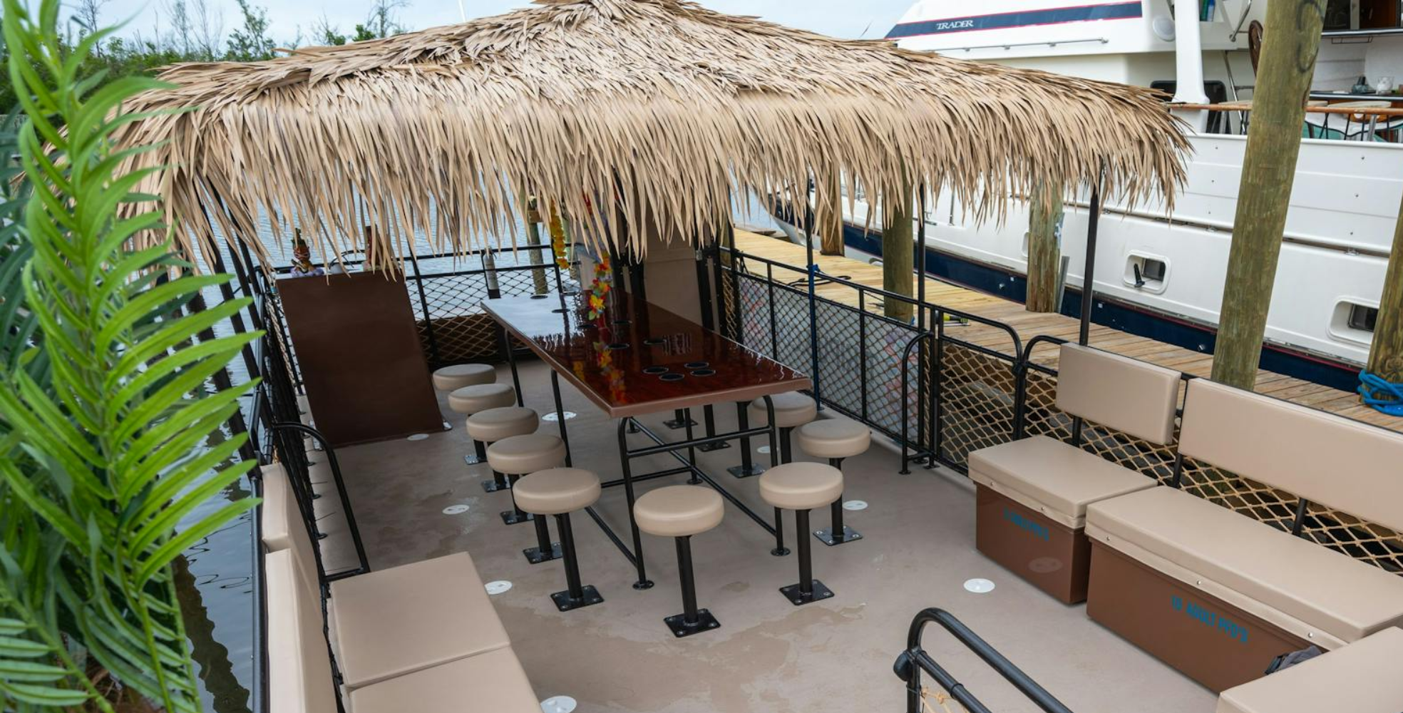 Destin-Tiki-Pub2
