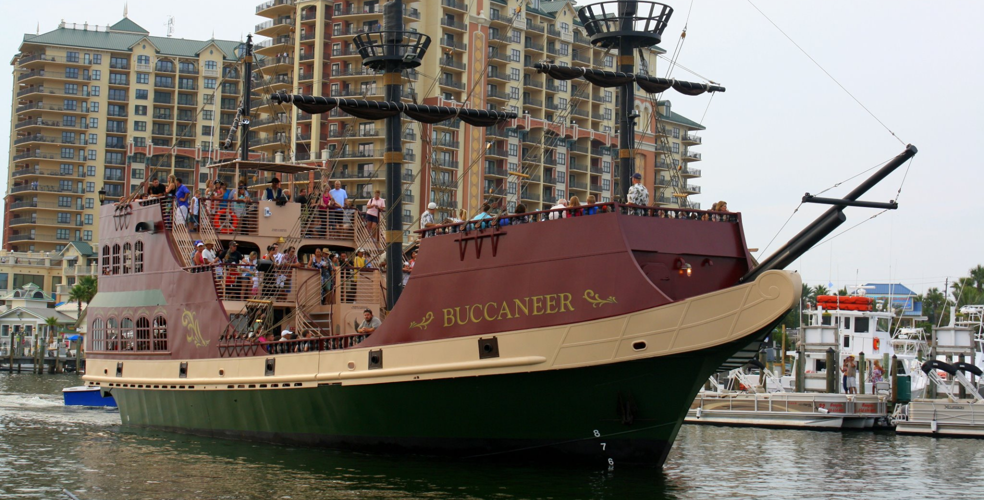 Pirate-Ship-Cruises